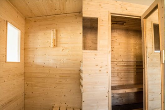 Séjour Romantique 23 Sauna finlandais et espace bien-être du camping Détente et Clapotis - relaxation romantique au Lac de Paladru