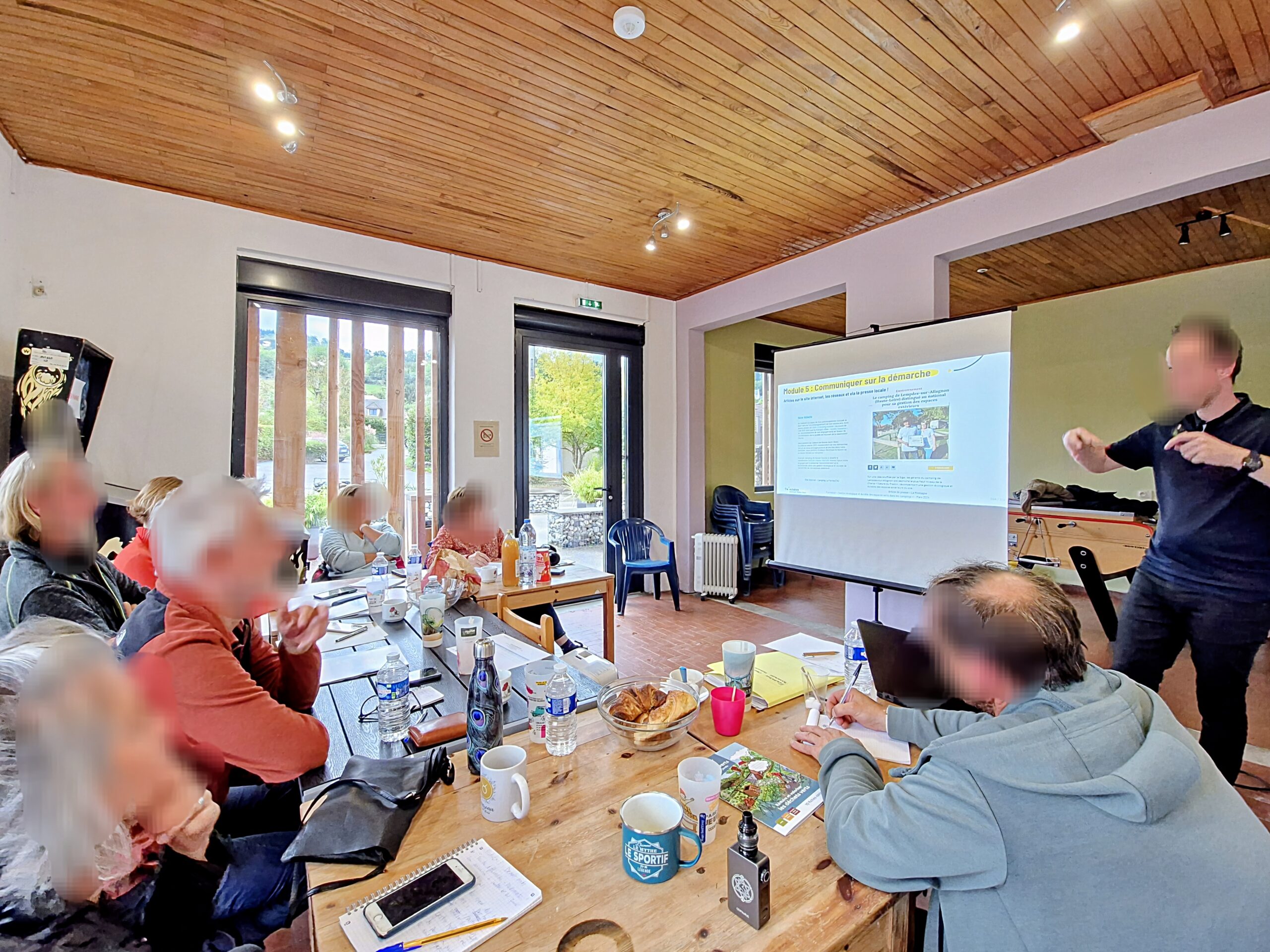 salle danimation photo reunion pro scaled